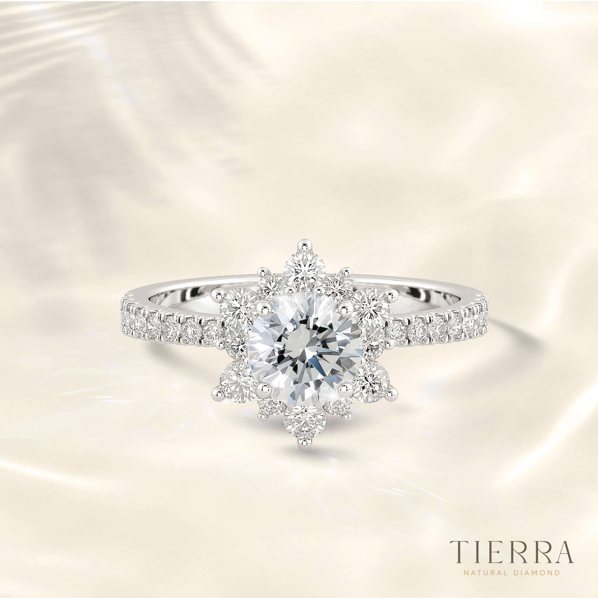 Nhẫn cầu hôn kim cương được nhiều người yêu bởi sự sang trọng và lấp lánh